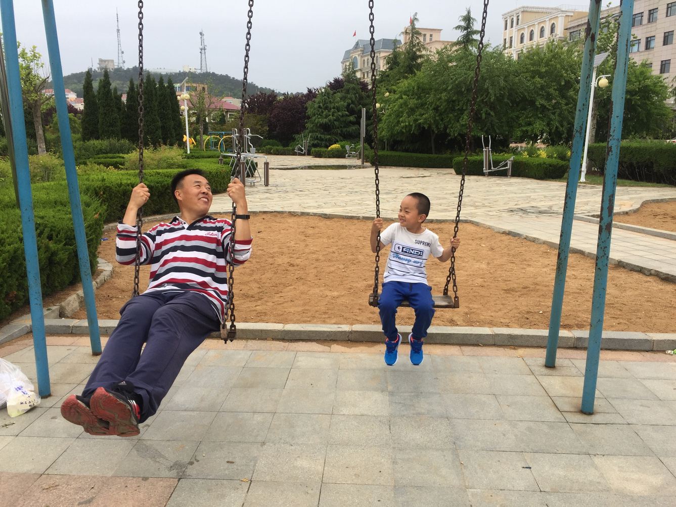 其他