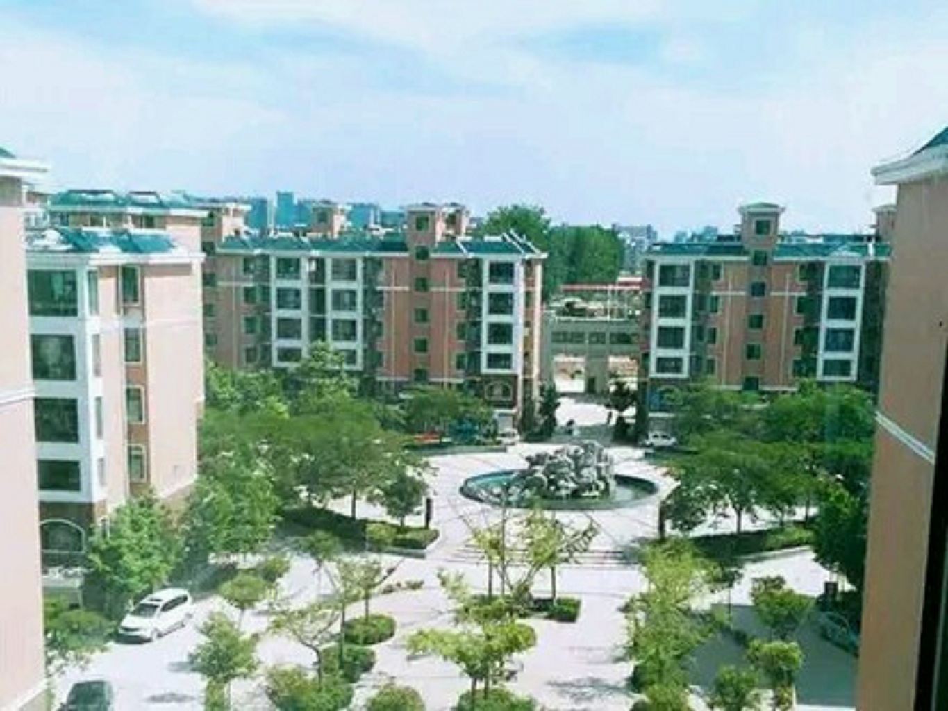 中牟意栋公寓