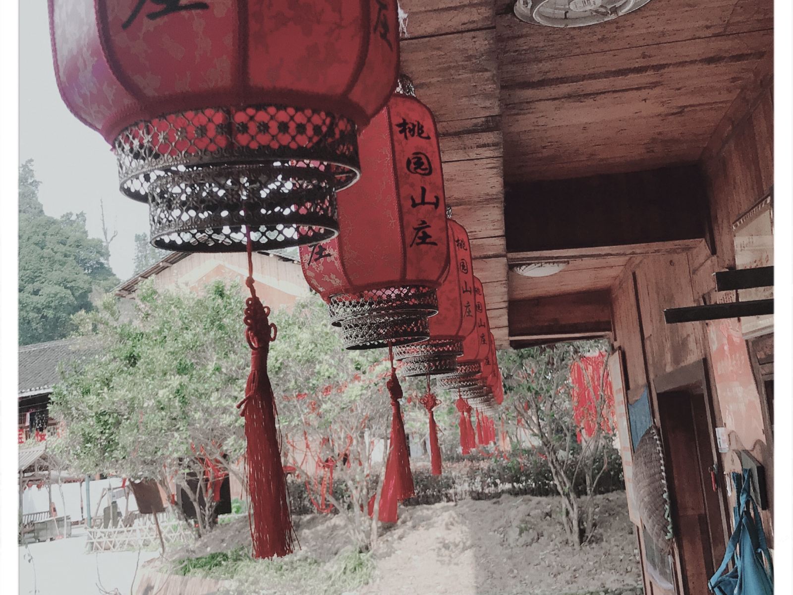 江口梵净山桃园山庄