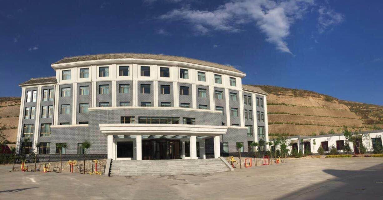 榆中龙泉山庄