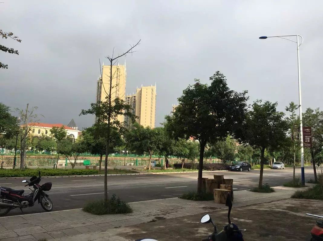 富民龙盛宾馆