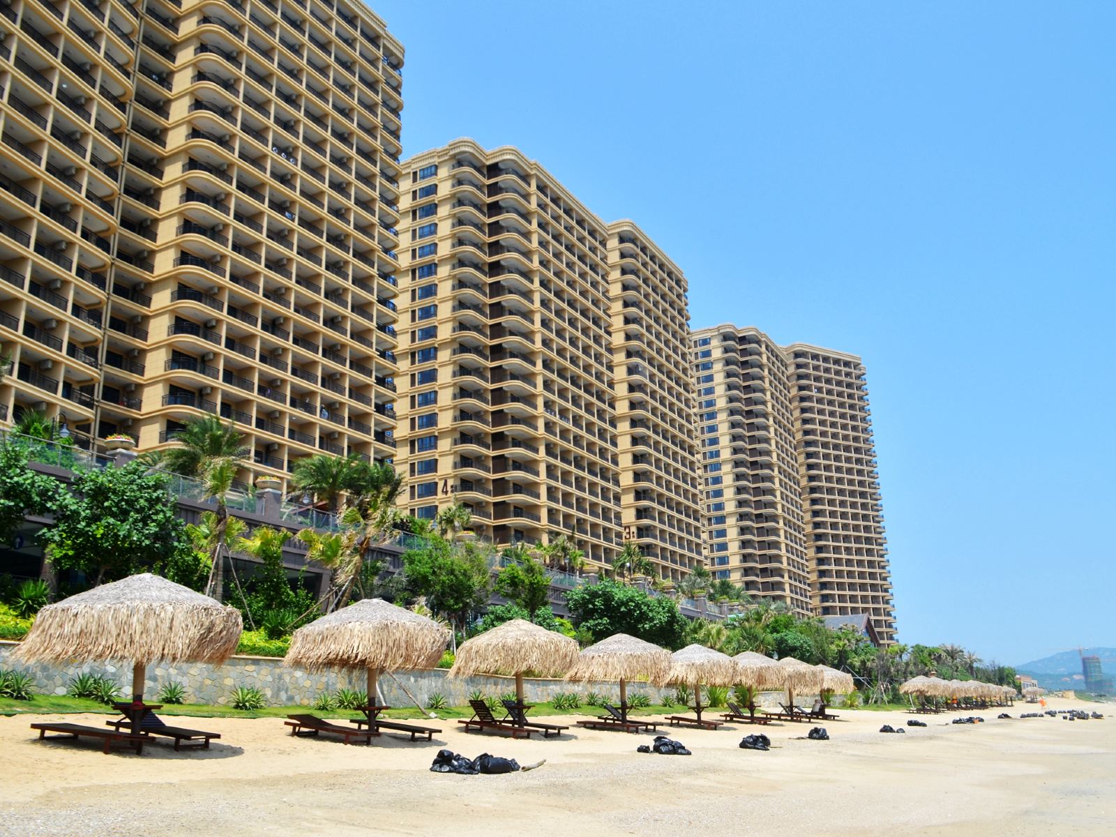 双月湾晴天全海景度假公寓(惠东虹海湾店)