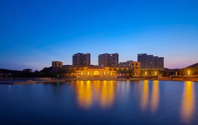 惠东莱蒙水榭湾愉景假日酒店