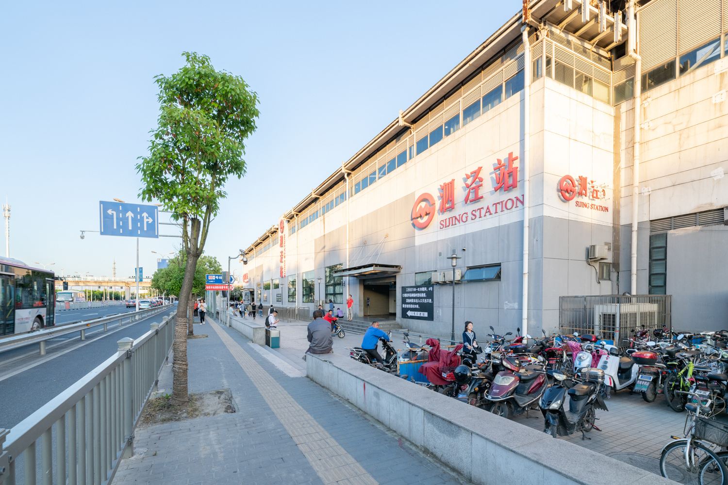 上海方年华月公寓(19号店)