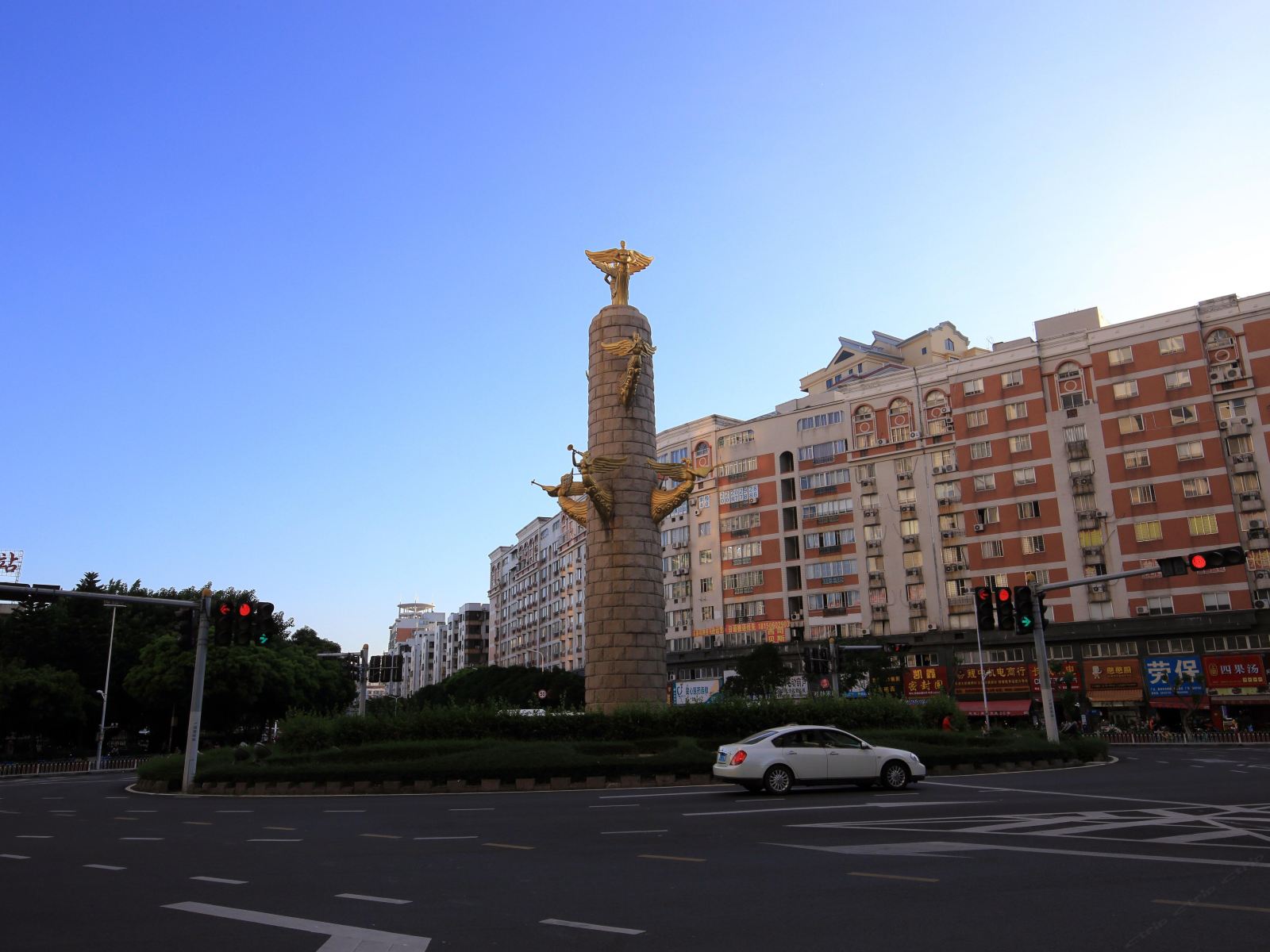 泉州贝多拉艺宿酒店