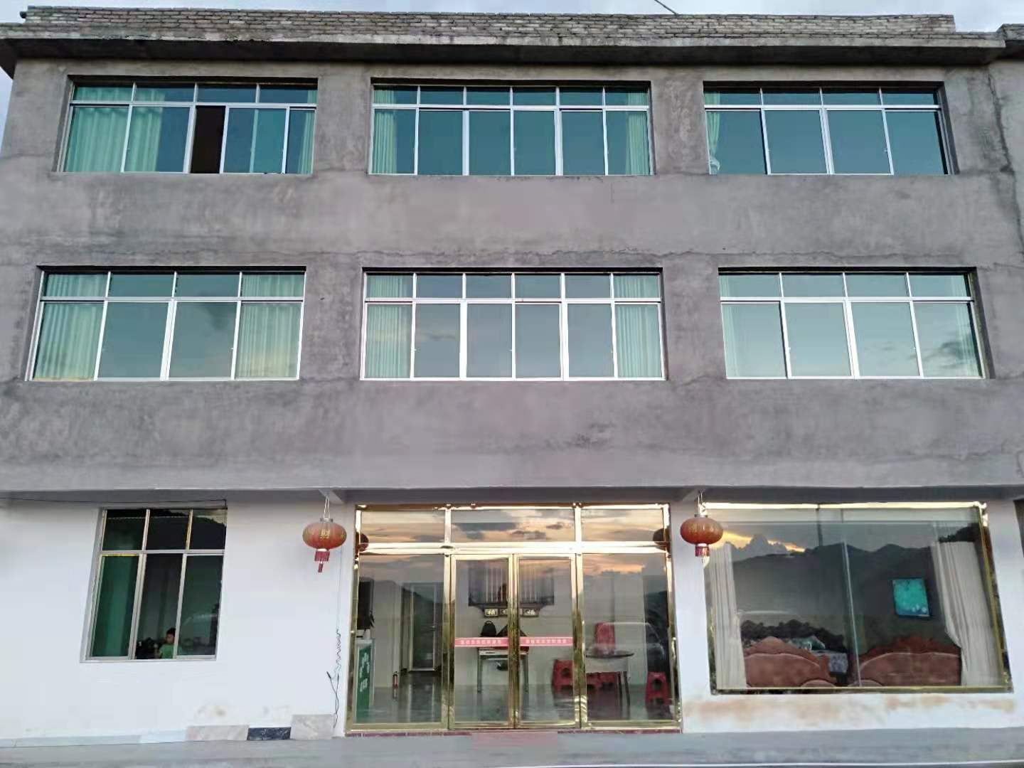 印江湘贵梵宾馆