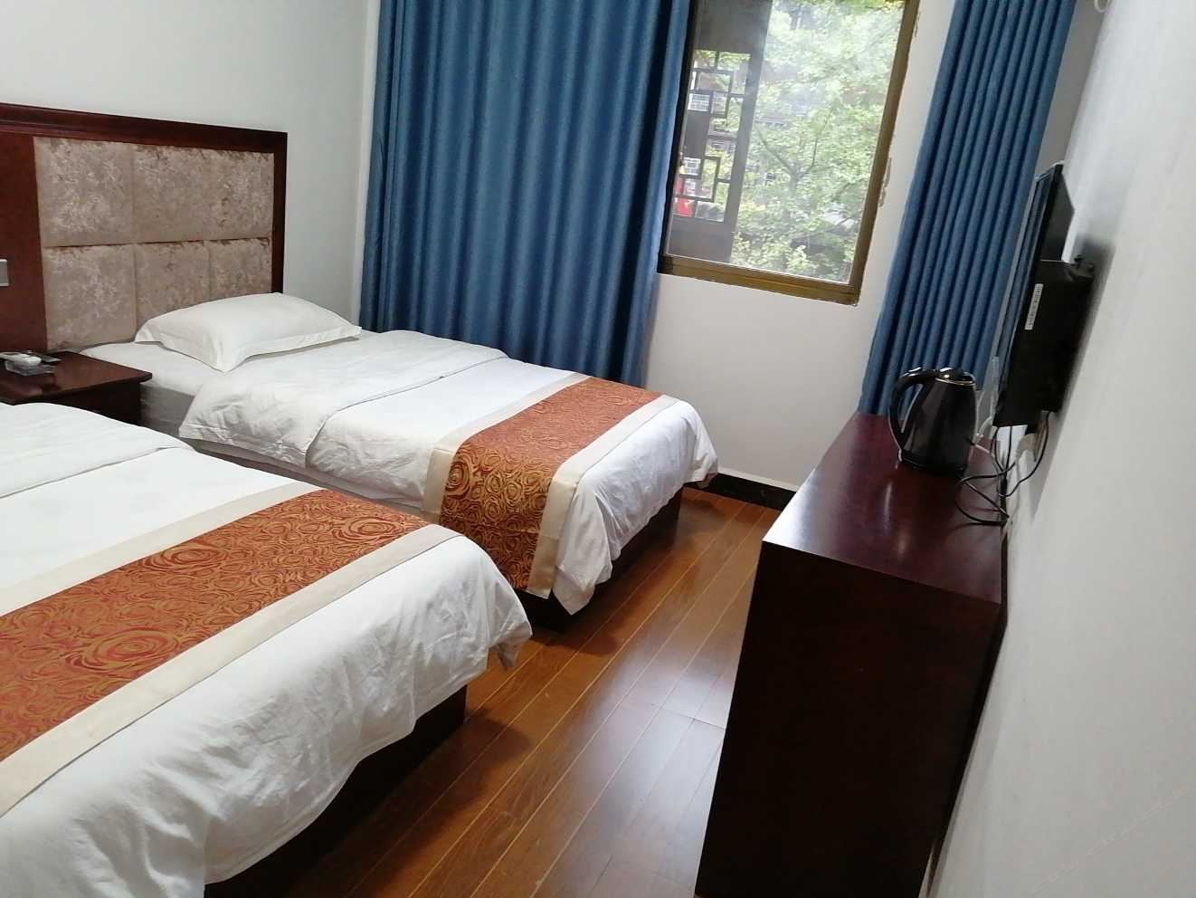 其他