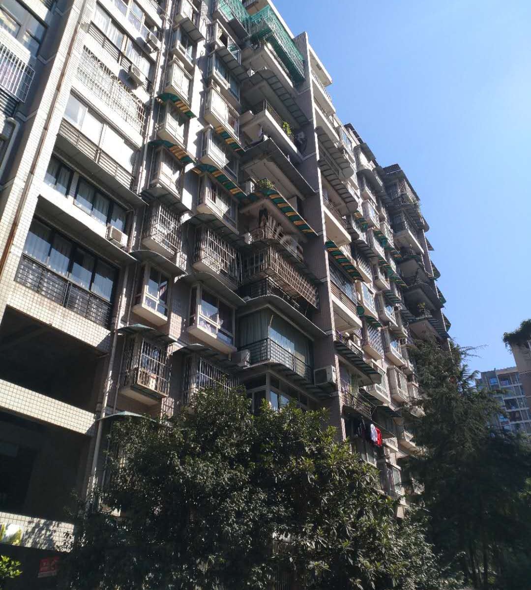 重庆我想静静青年旅舍