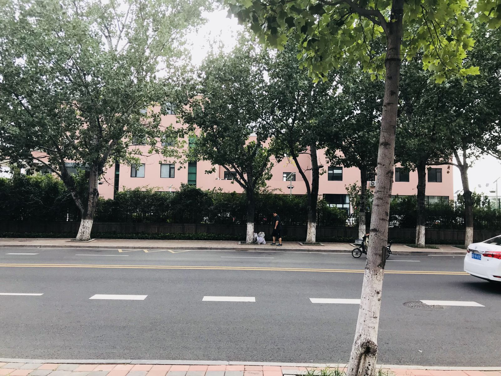 青岛天双岩旅馆