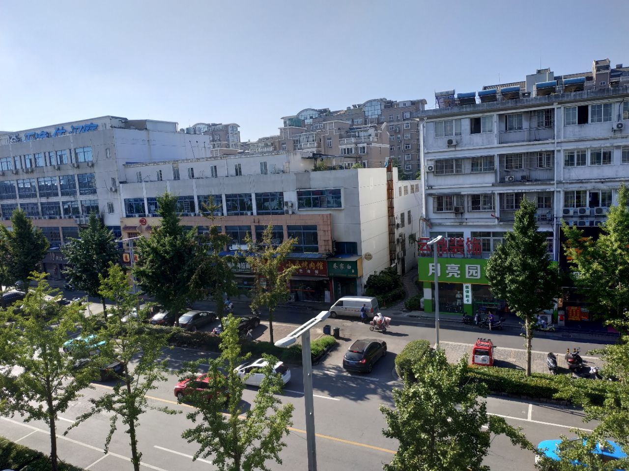 扬州安安太空舱青年旅社
