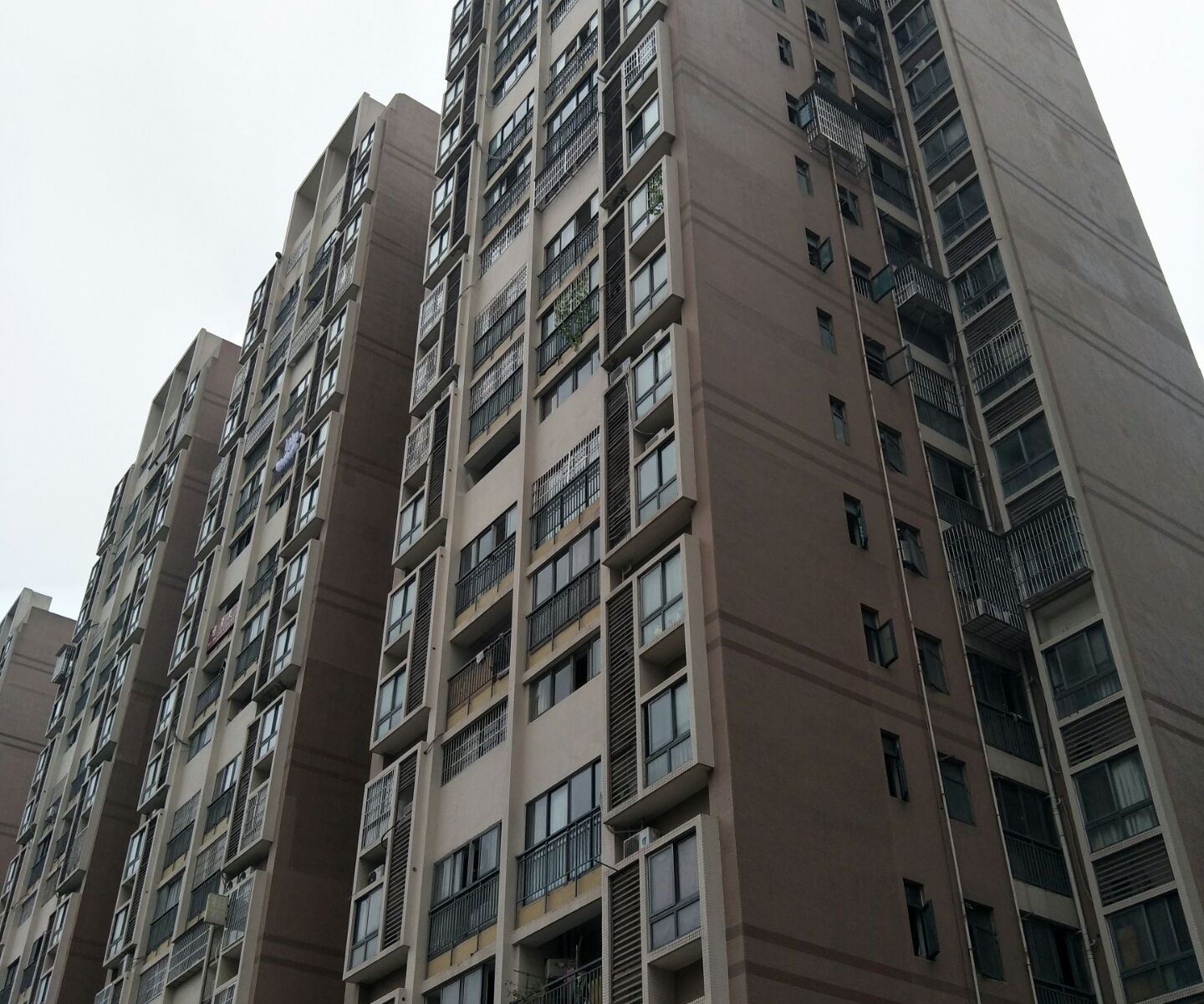 成都浪漫公寓
