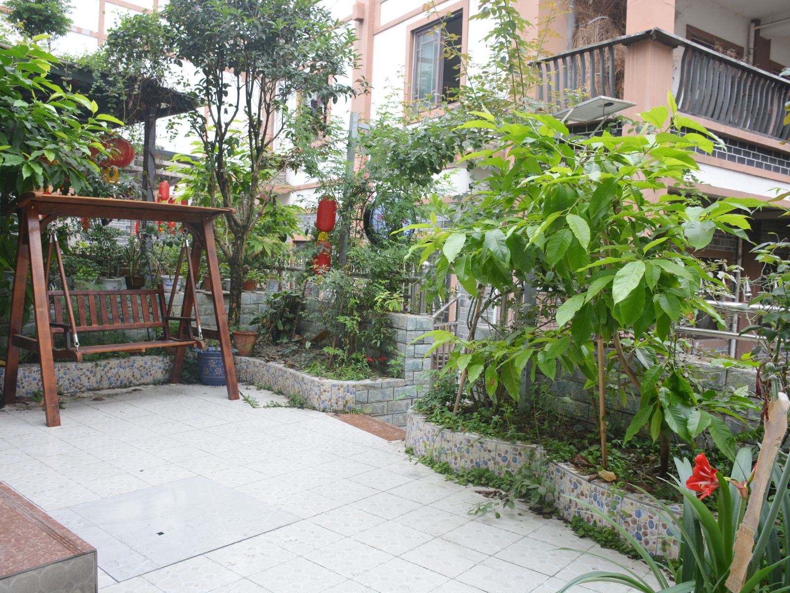 青城山听悠山居