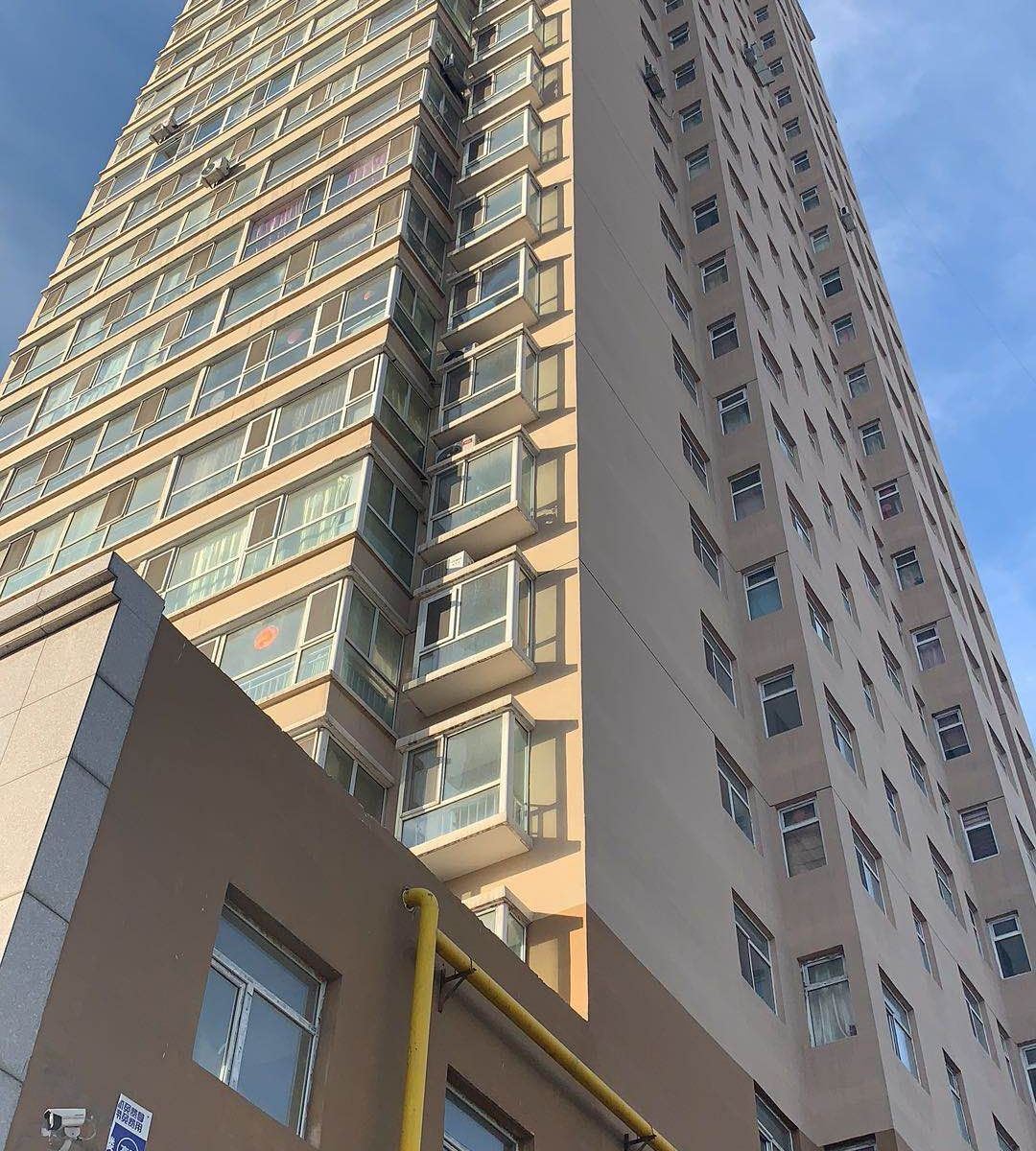 太原雨露阁居家公寓
