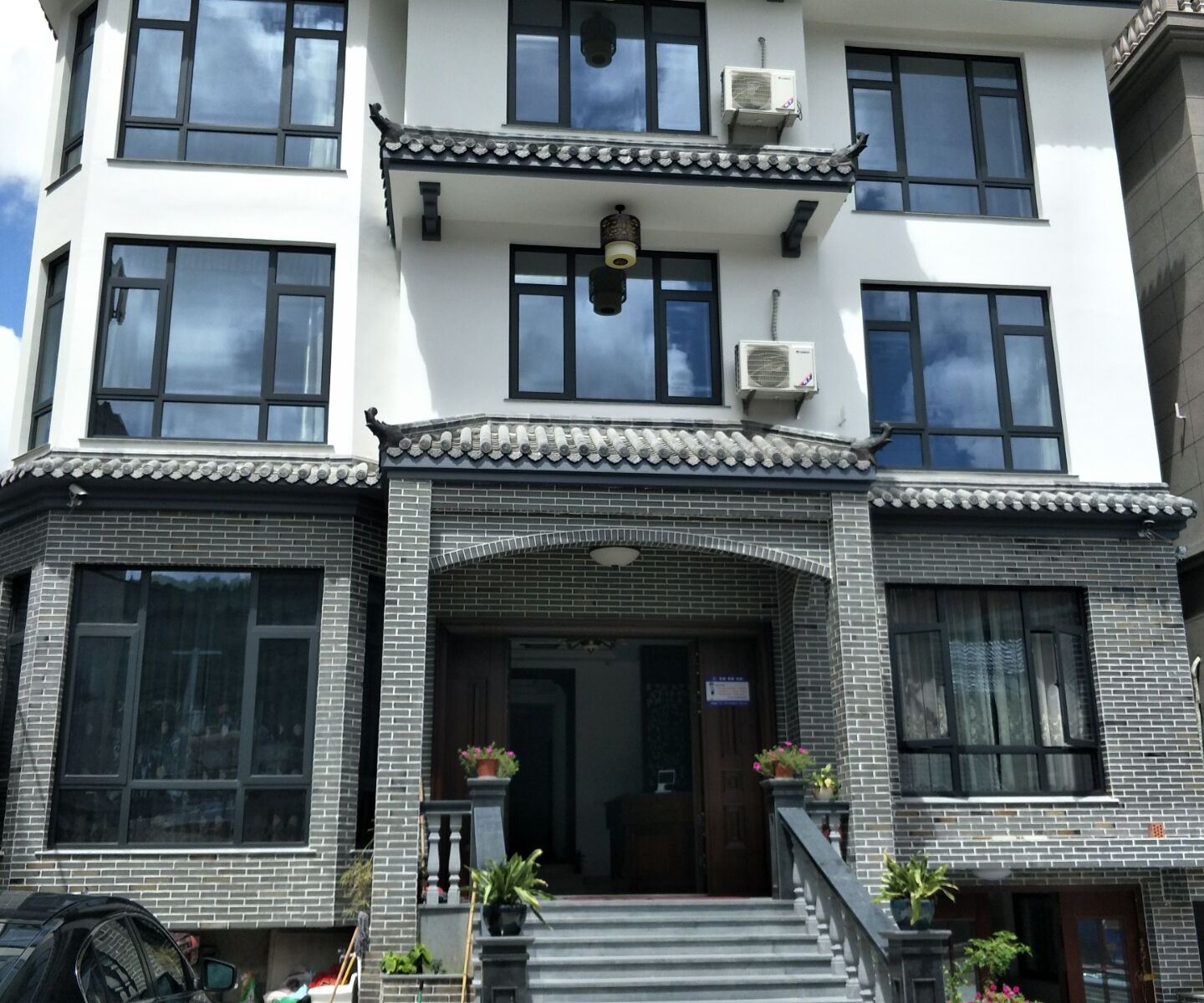 象山下庄客栈