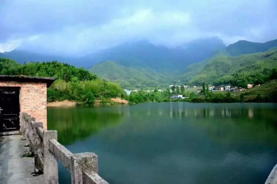 武功山发云界龙门山庄