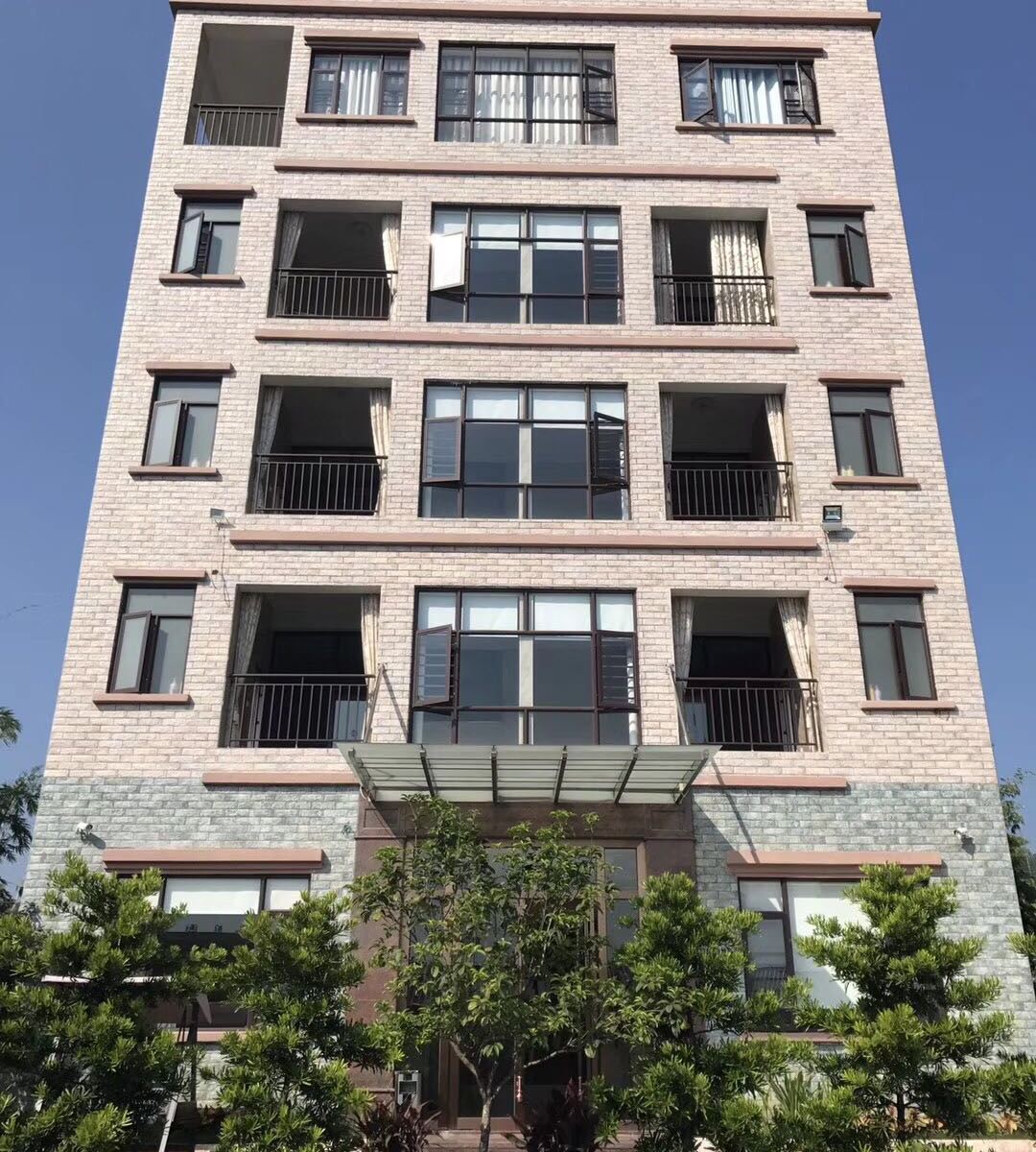 龙门香香酒店