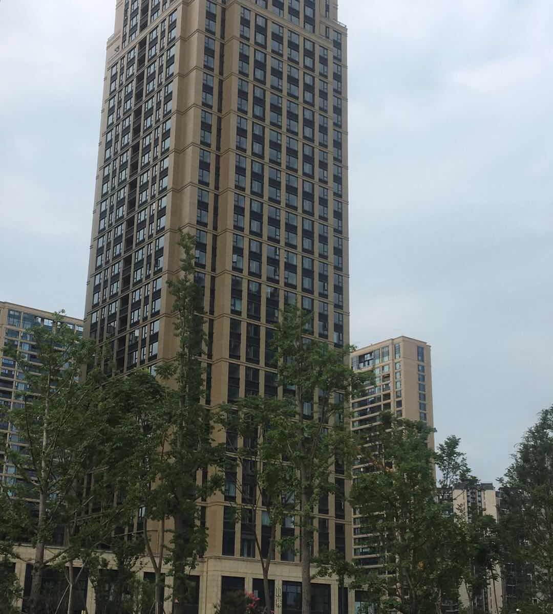 成都唯庭轻奢服务公寓