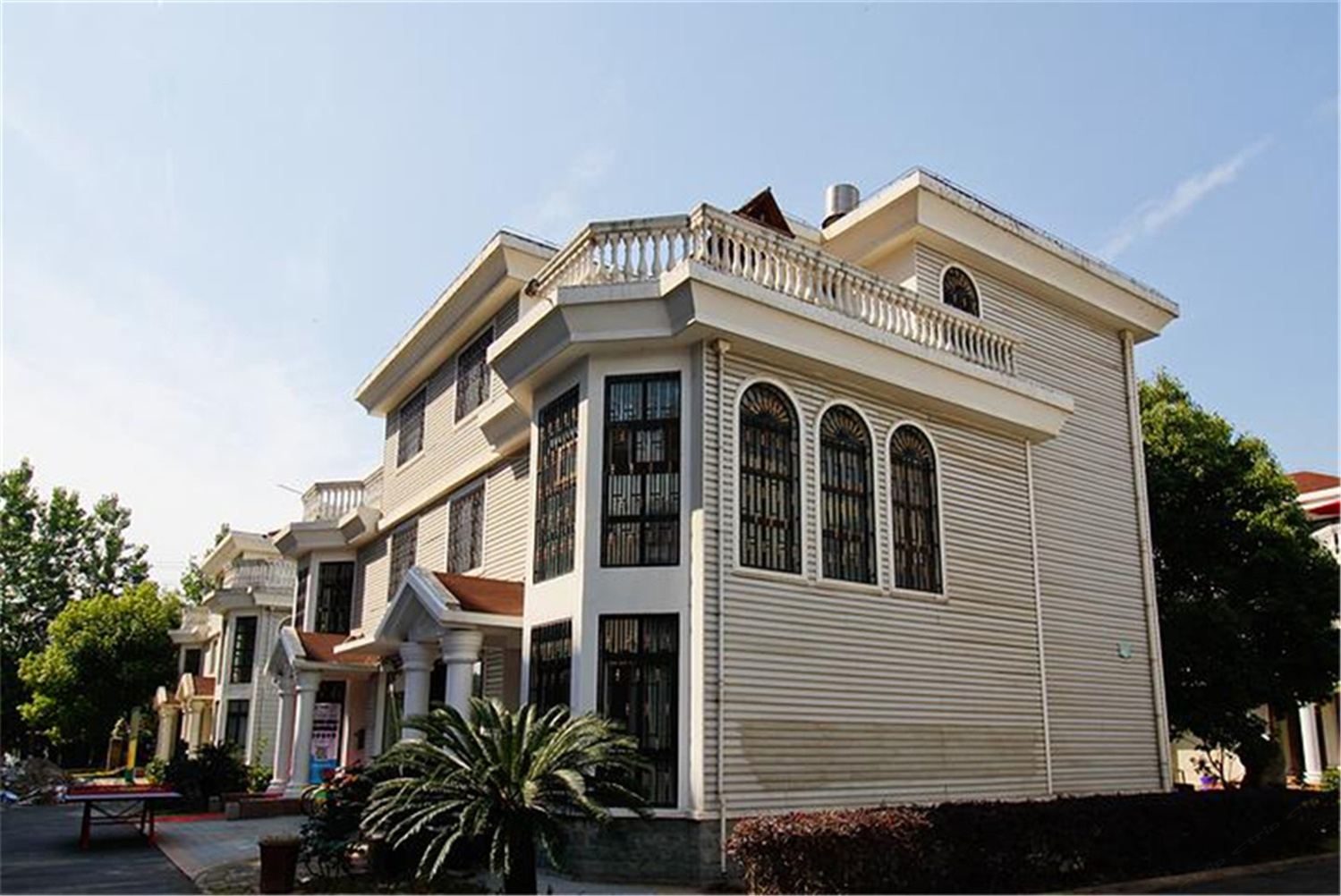 宁波三圆的独栋别墅(94号店)