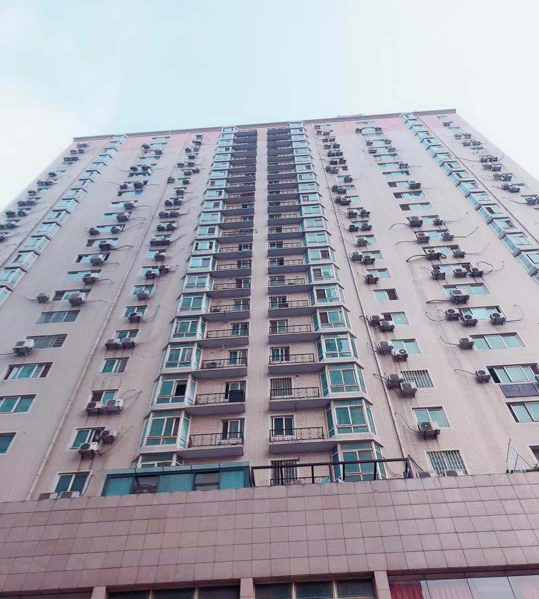 忆家公寓(郑州锦绣华庭店)