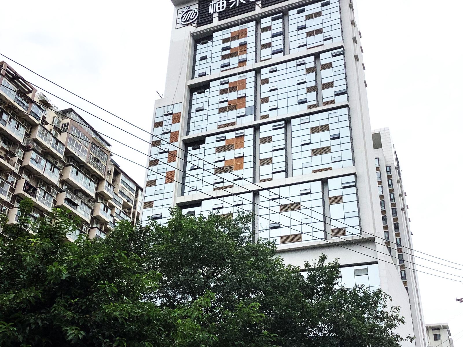成都摩卡美宿公寓