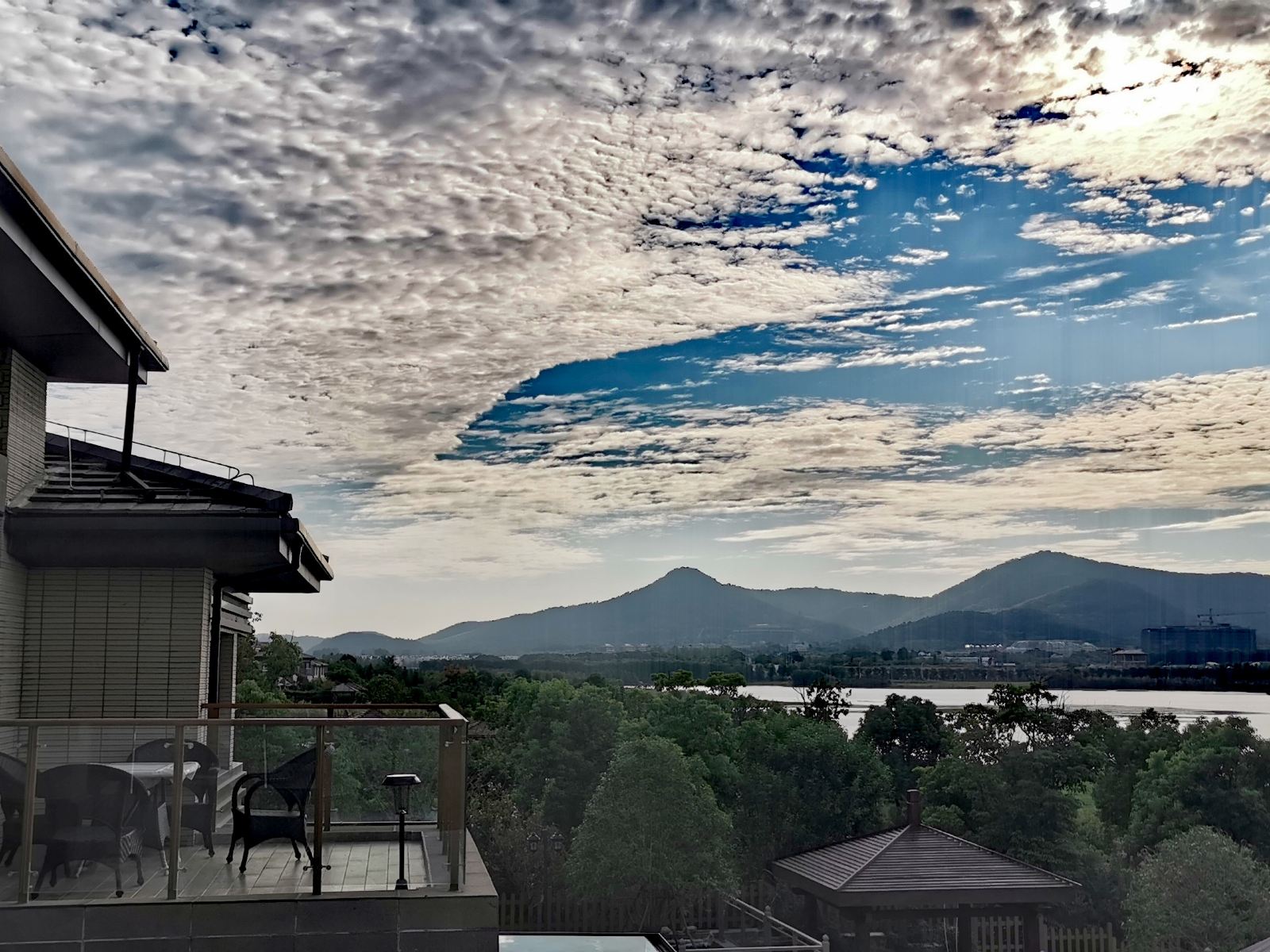 茅山抱朴居客栈