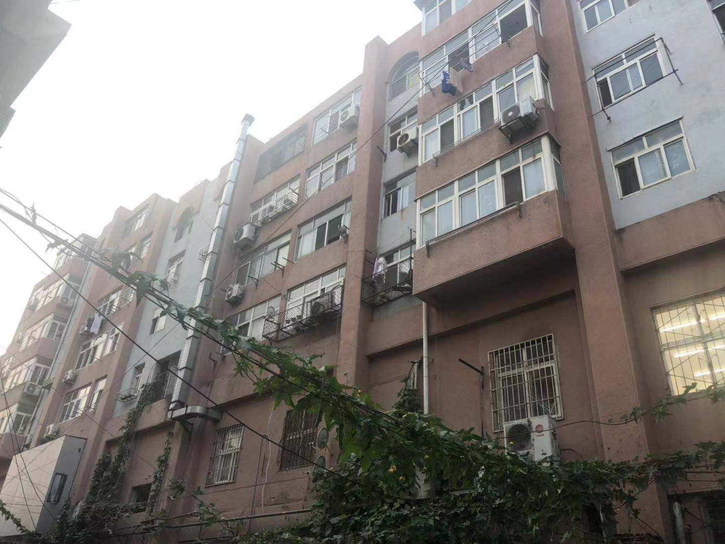 青岛一三族公寓