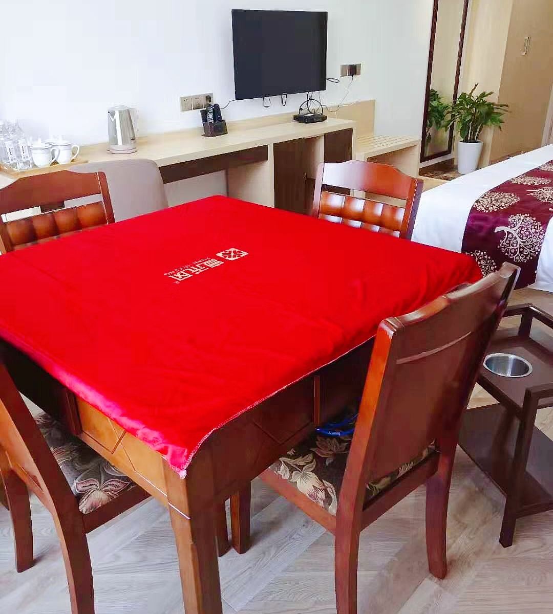 棋牌大床房