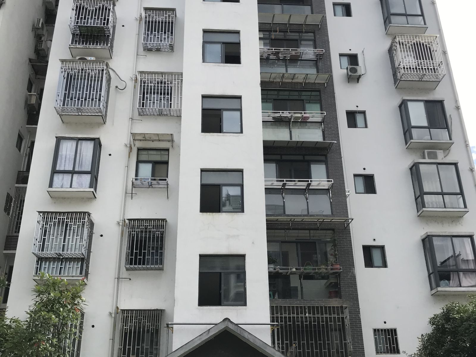 婺源两间客房旅舍