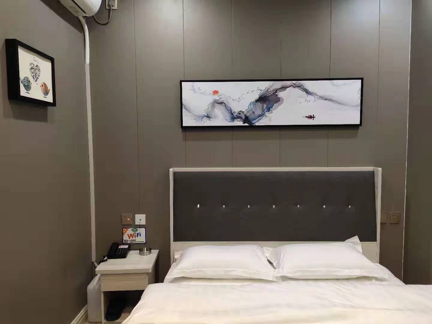 经济大床房(无窗)