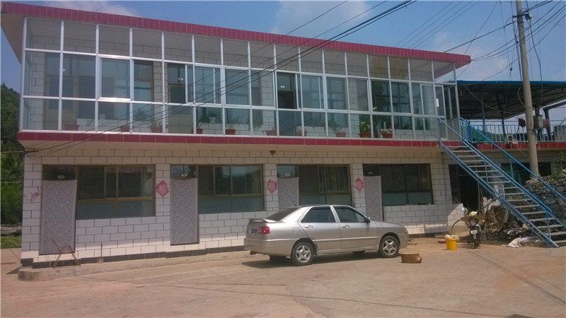金海湖兴红农家院