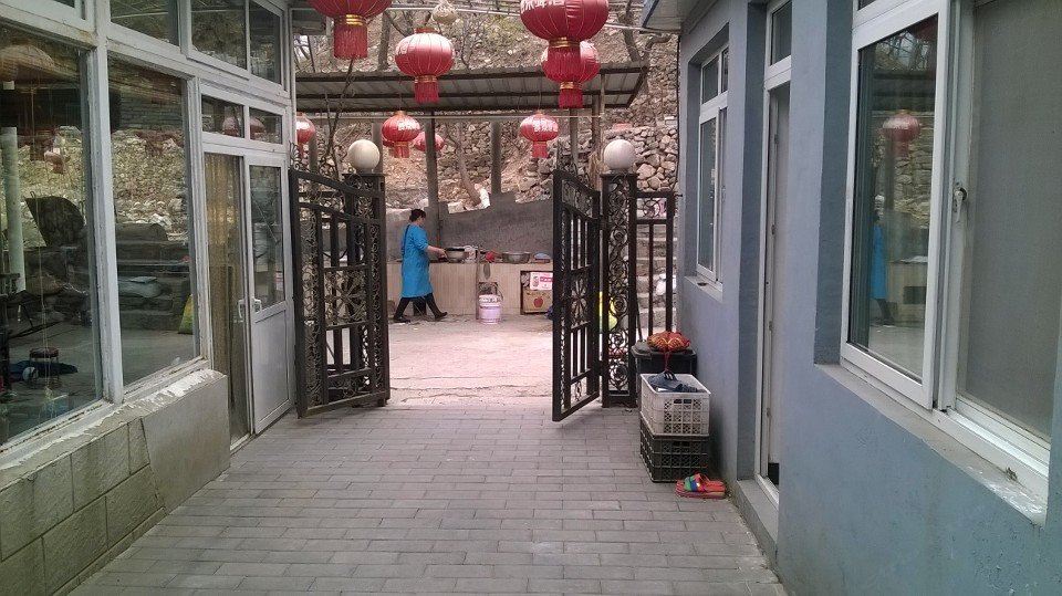 北京玻璃台42号槛外人家金杏农家院