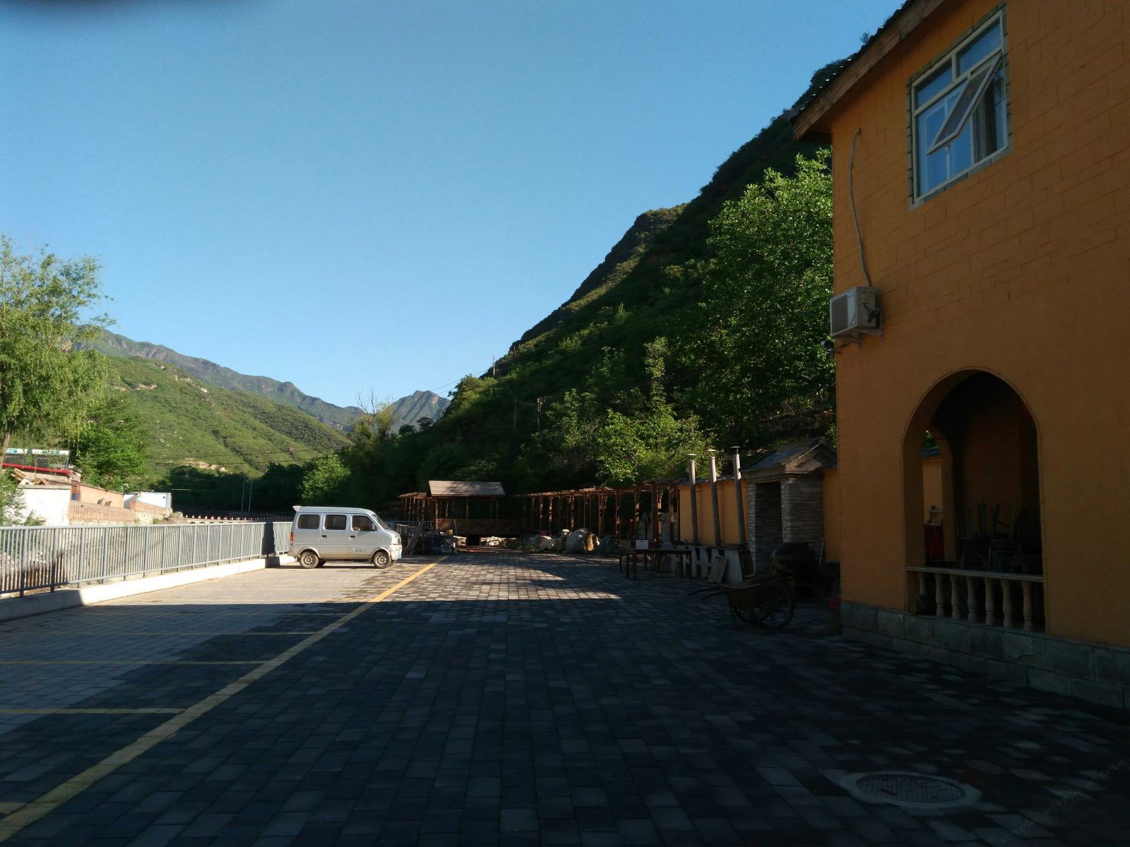 北京坡峰岭酒店