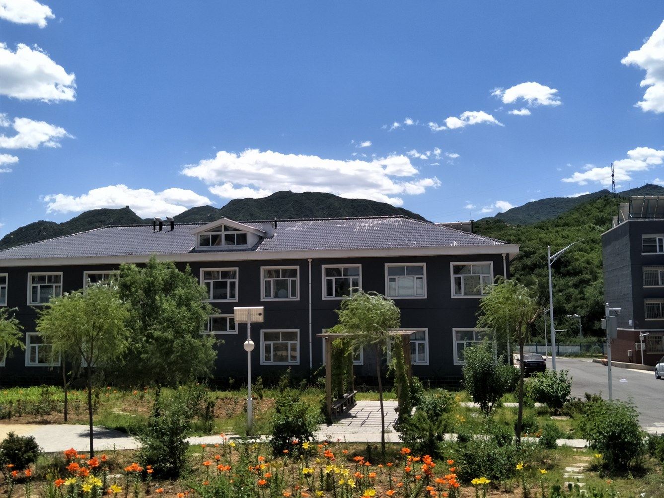 北京芝芝公寓