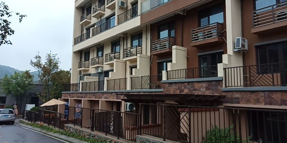 北京温情小屋客栈