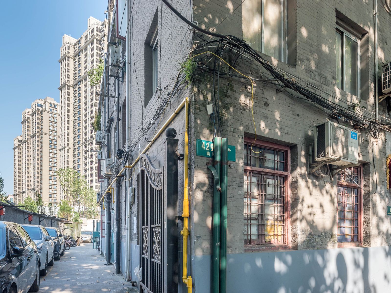 秘境复古公寓(上海襄阳路店)