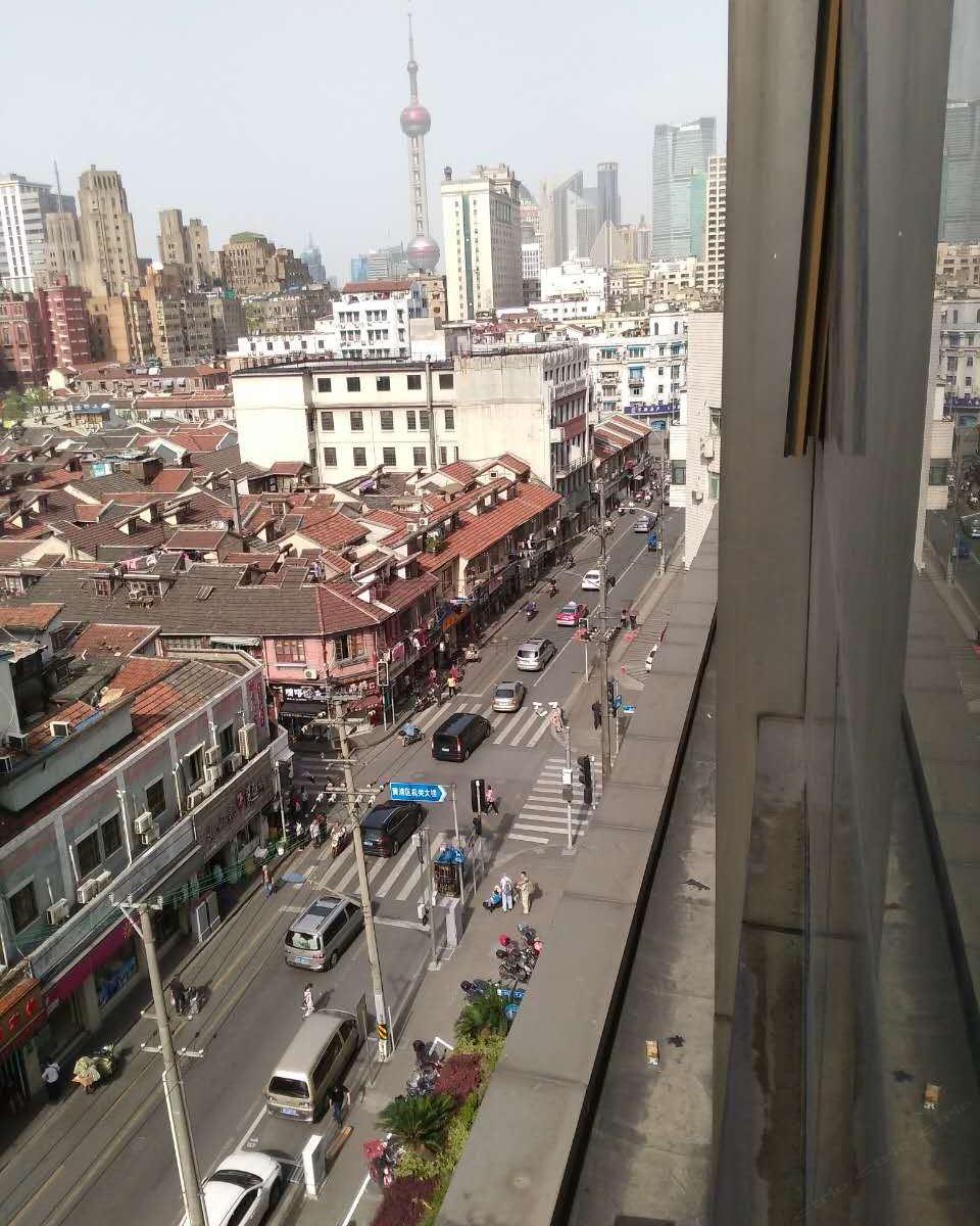 温馨时尚公寓(上海山东中路店)