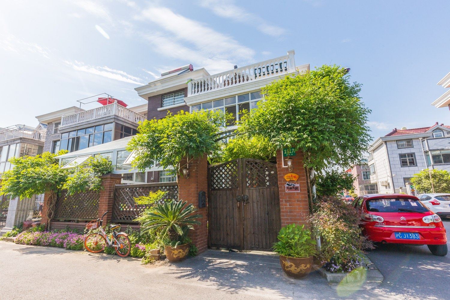 上海凤凰刺青度假别墅(6号店)