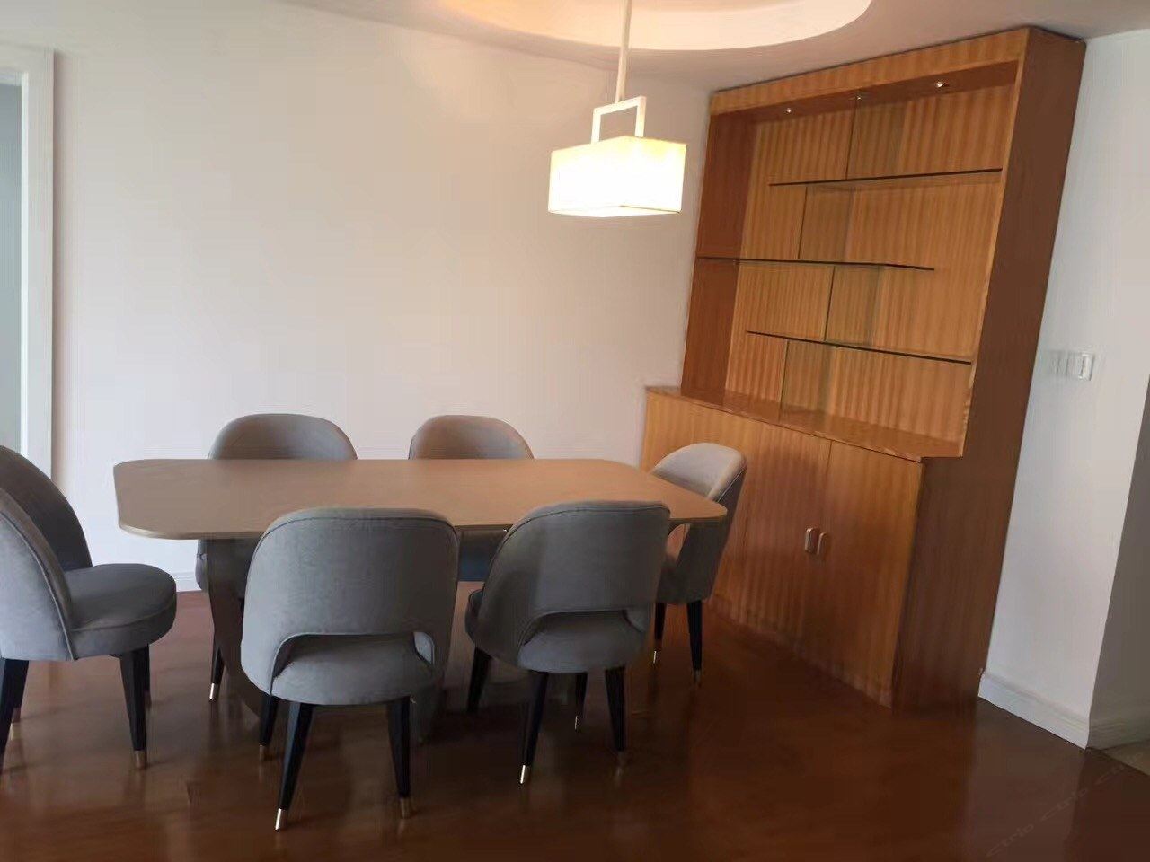 上海源涞悠悠公寓(54号店)