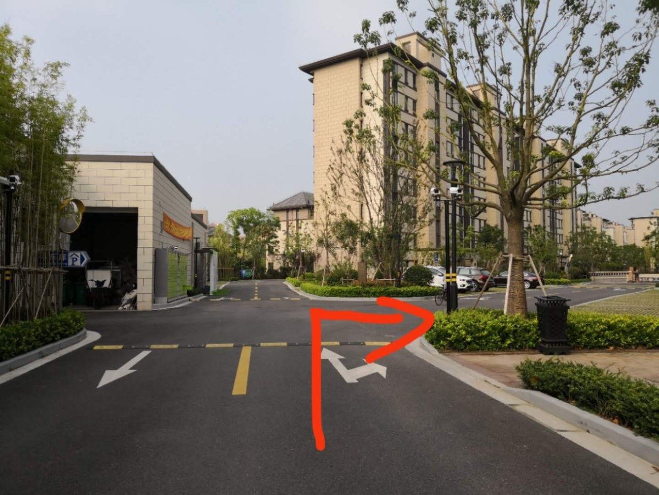 上海缺一份矜持公寓(15号店)