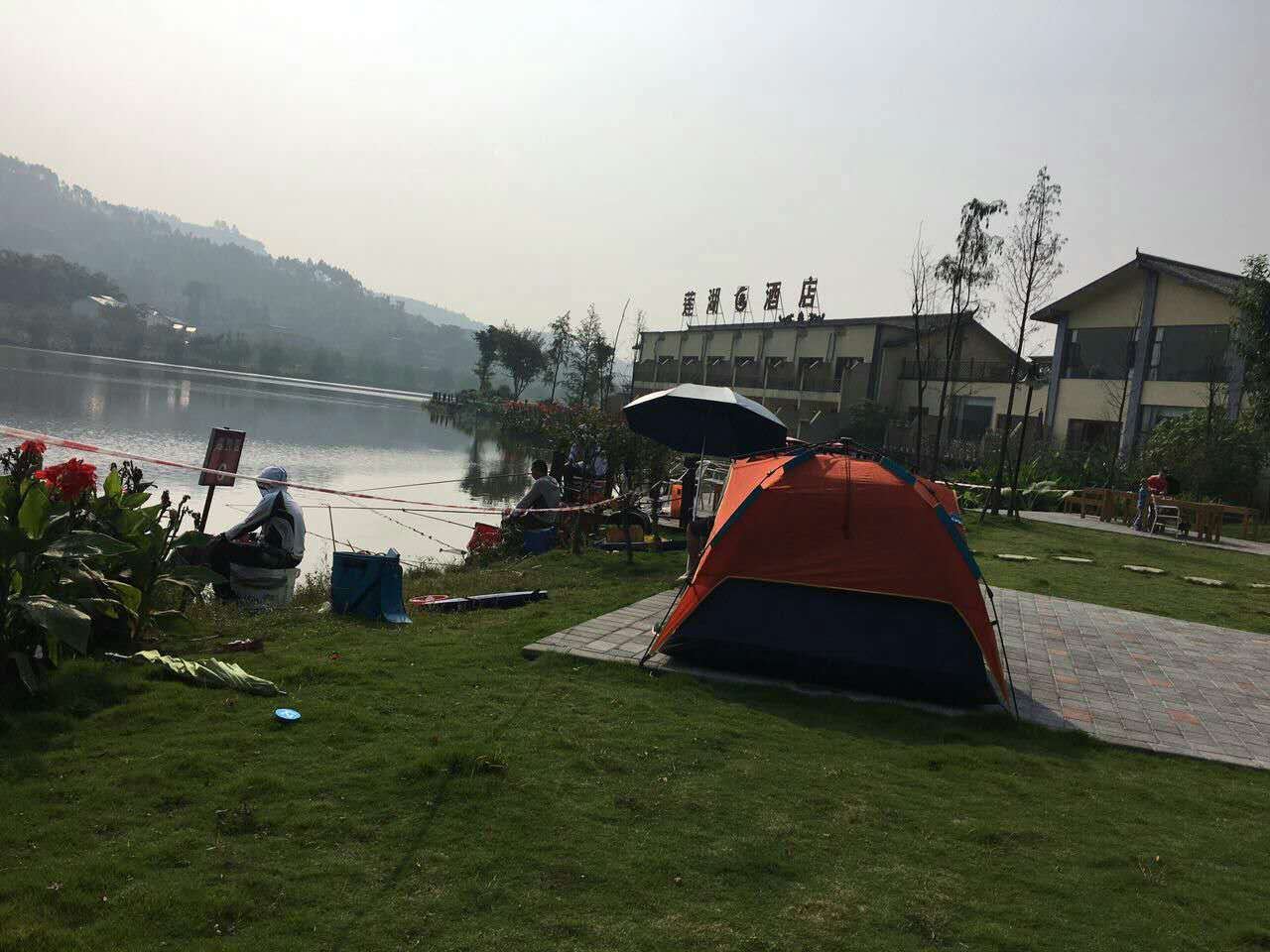 重庆铜梁莲湖酒店