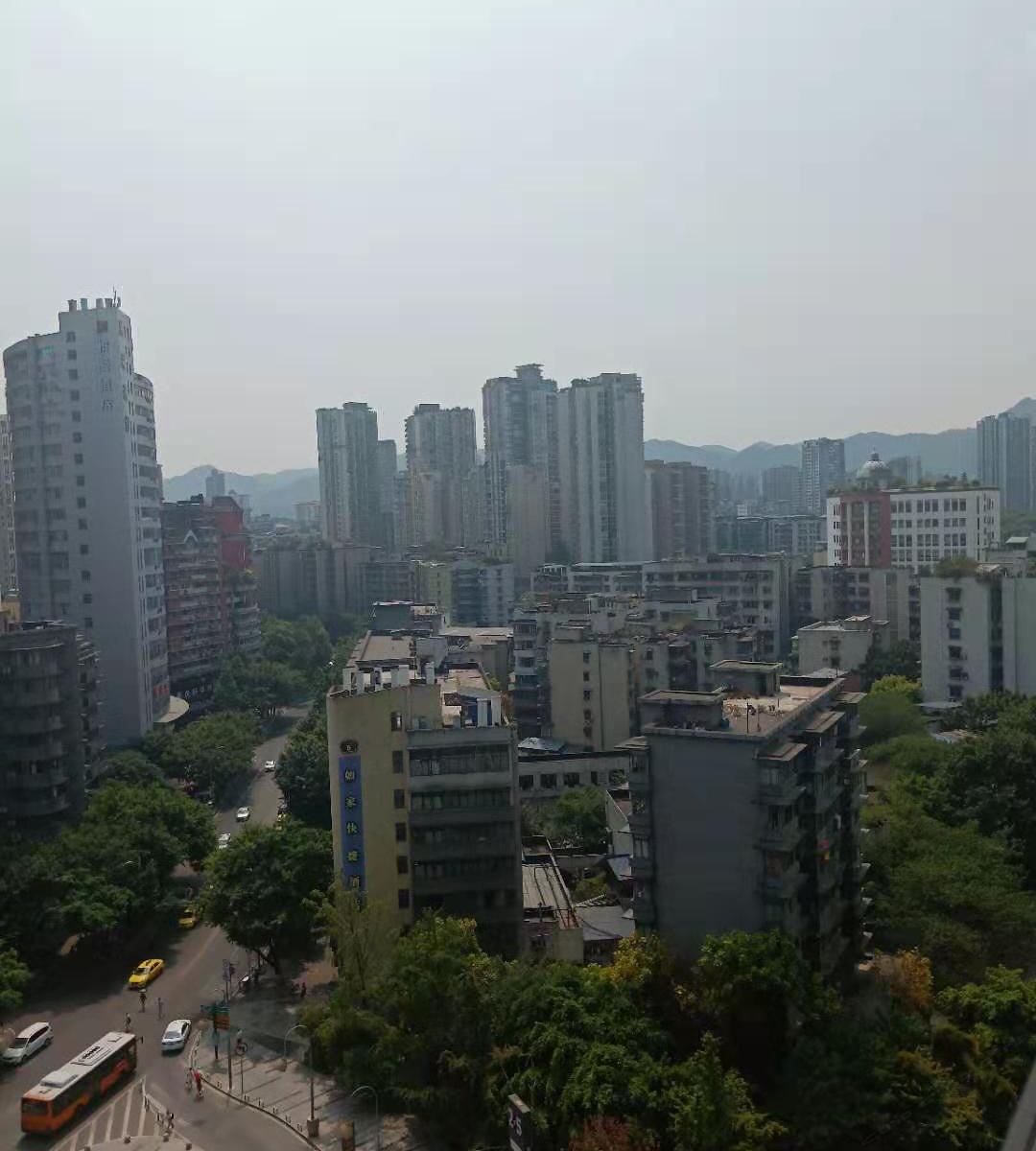 重庆沙坪坝欢乐公寓