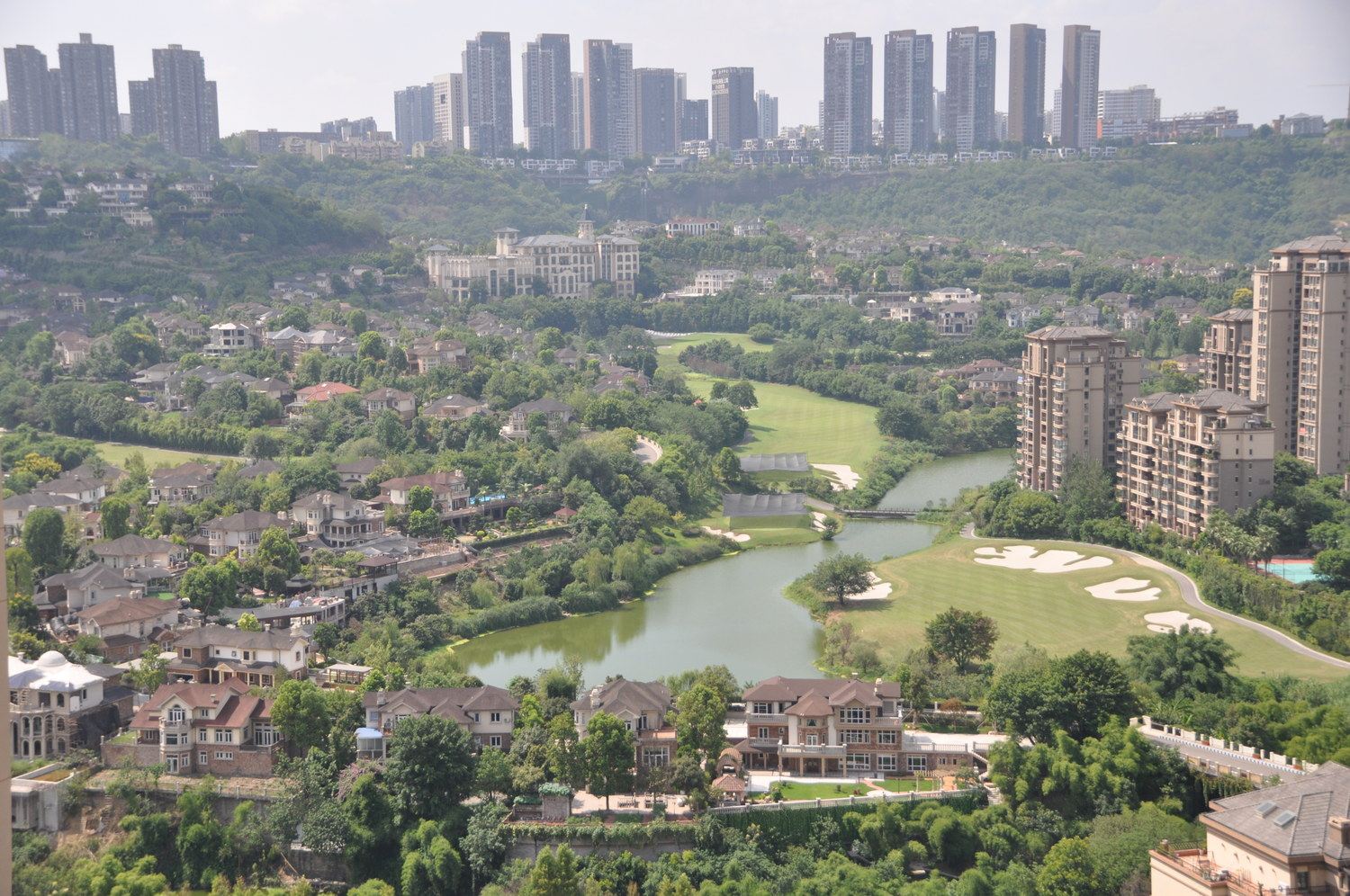 重庆汽博机场火车站15分钟高档温馨大二房普通公寓