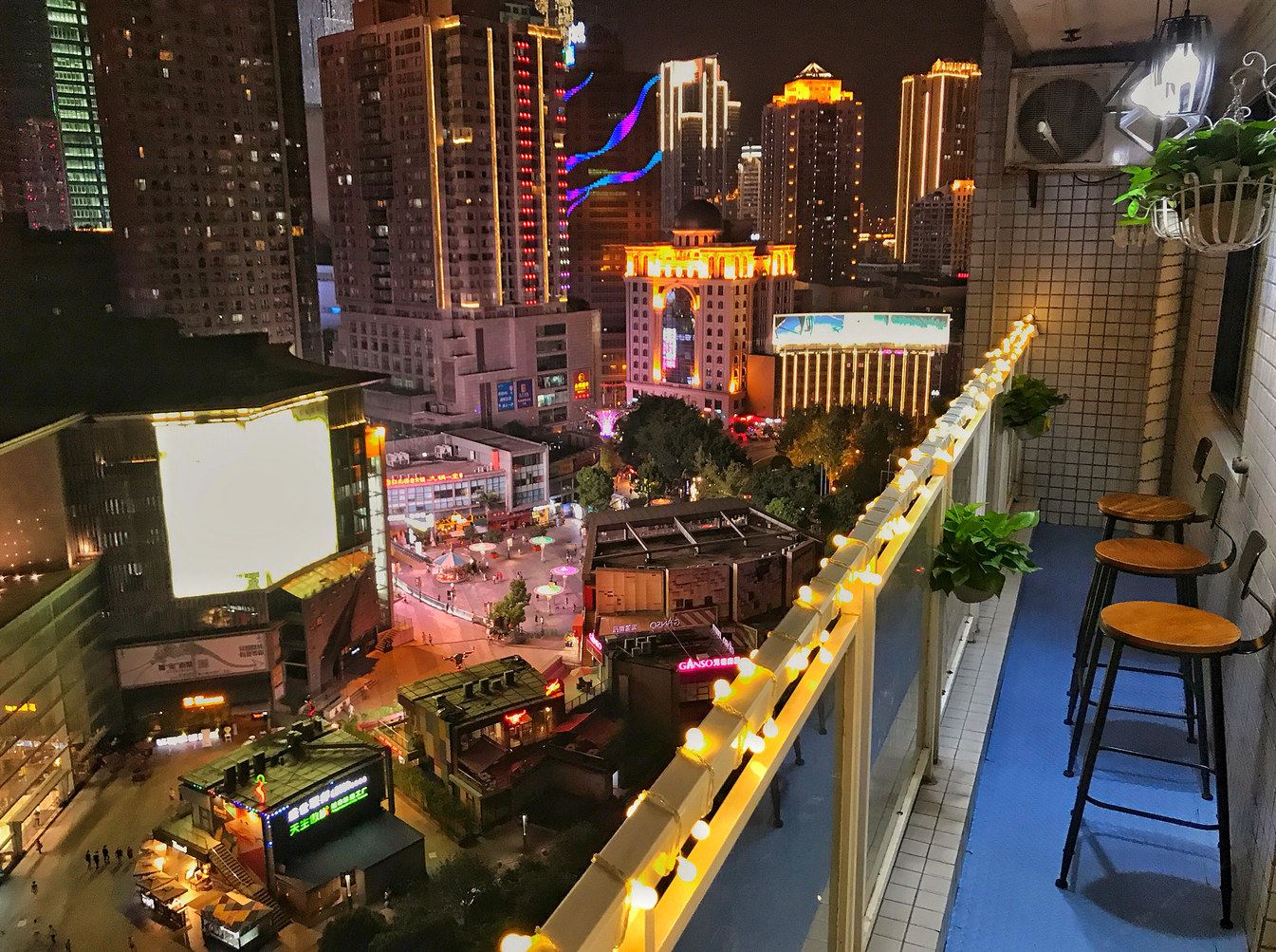 重庆安梦安居一座城旅行一程梦酒店式公寓