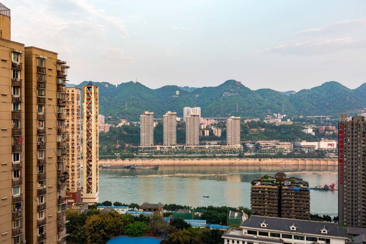 重庆Locals路客·重庆渝中A66舍公寓(人民解放纪念碑分店)
