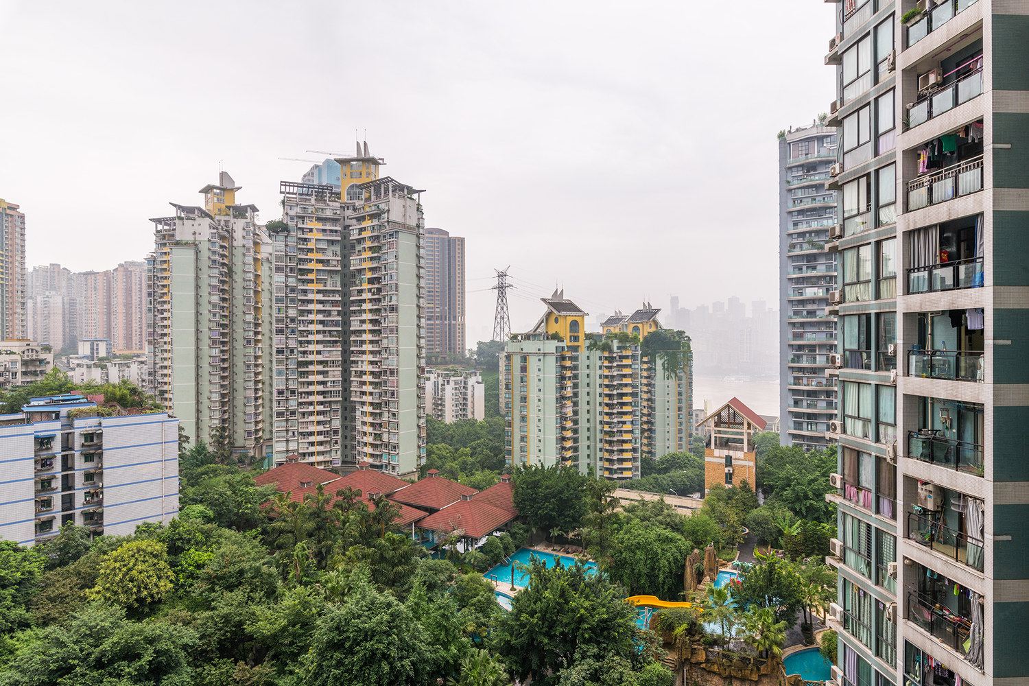 重庆雾都江间居公寓(星际传奇分店)