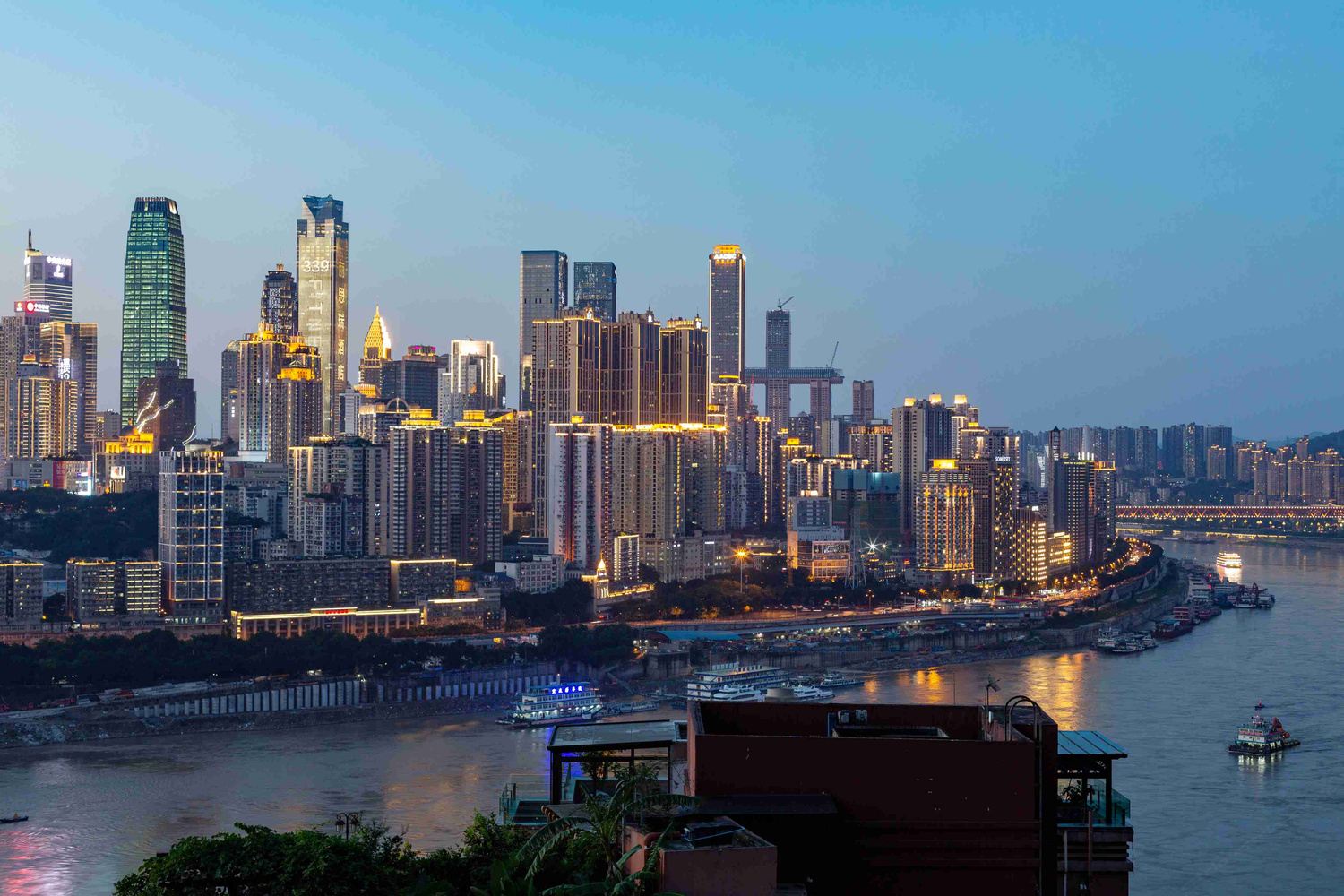 重庆『月河对影』——有温度的江景民宿(8号店)