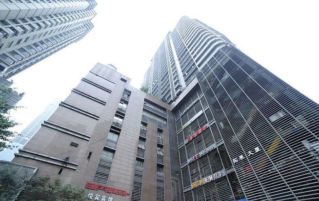 等一个人青年旅舍（重庆观音桥步行街店）