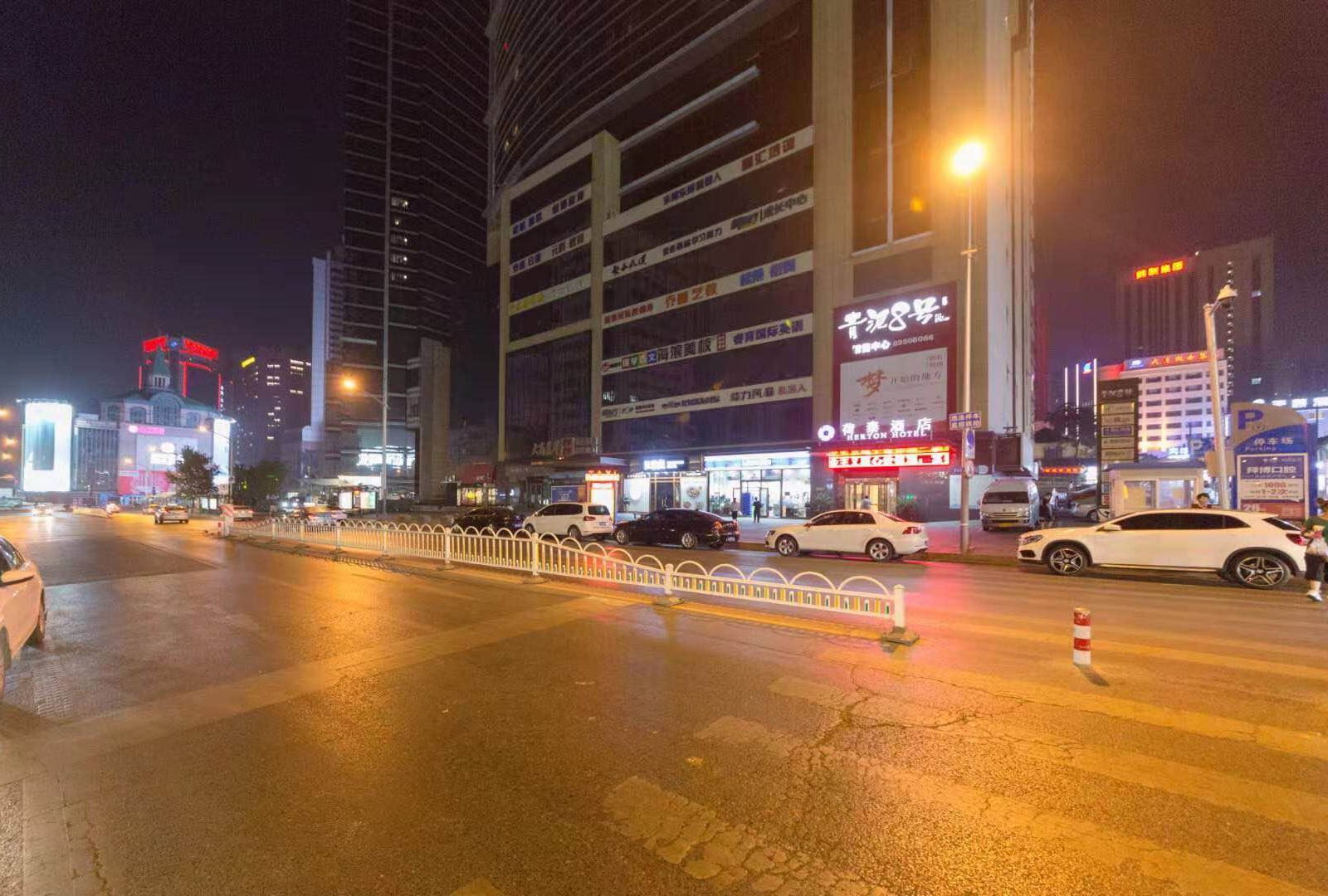 大连青泥8号轻奢公寓