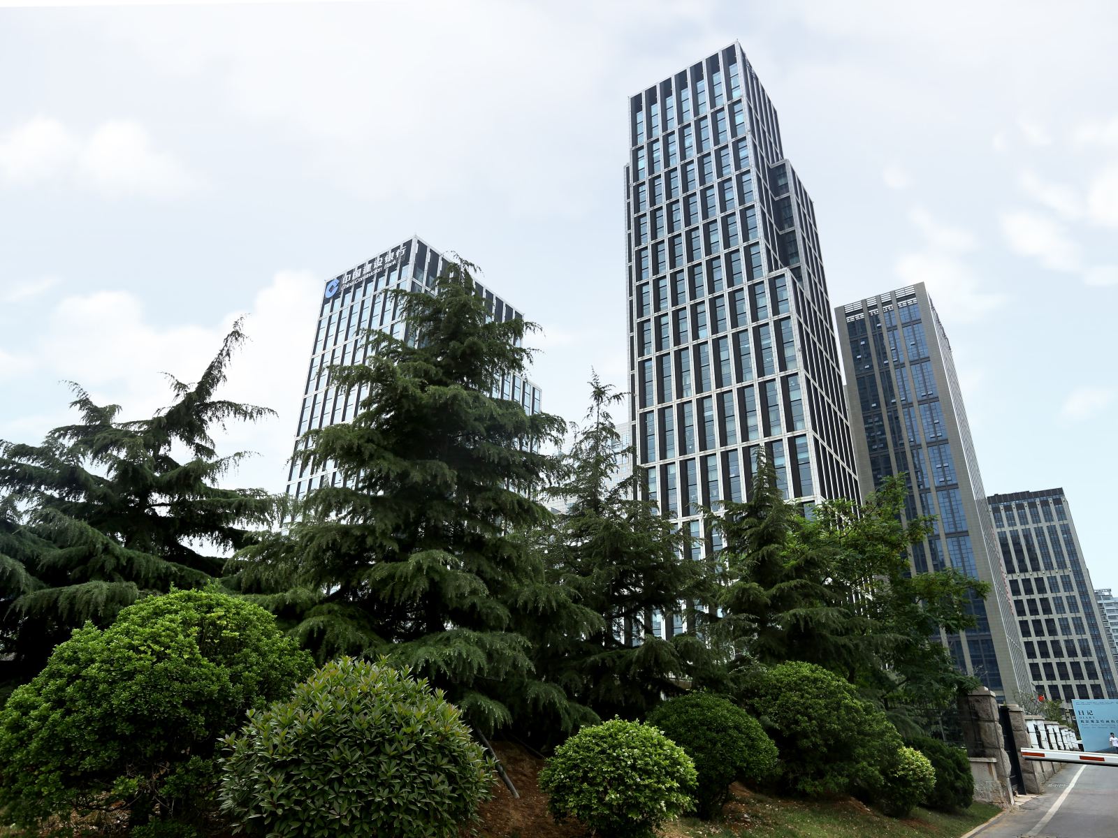 溪庭公寓(青岛国际会展中心店)
