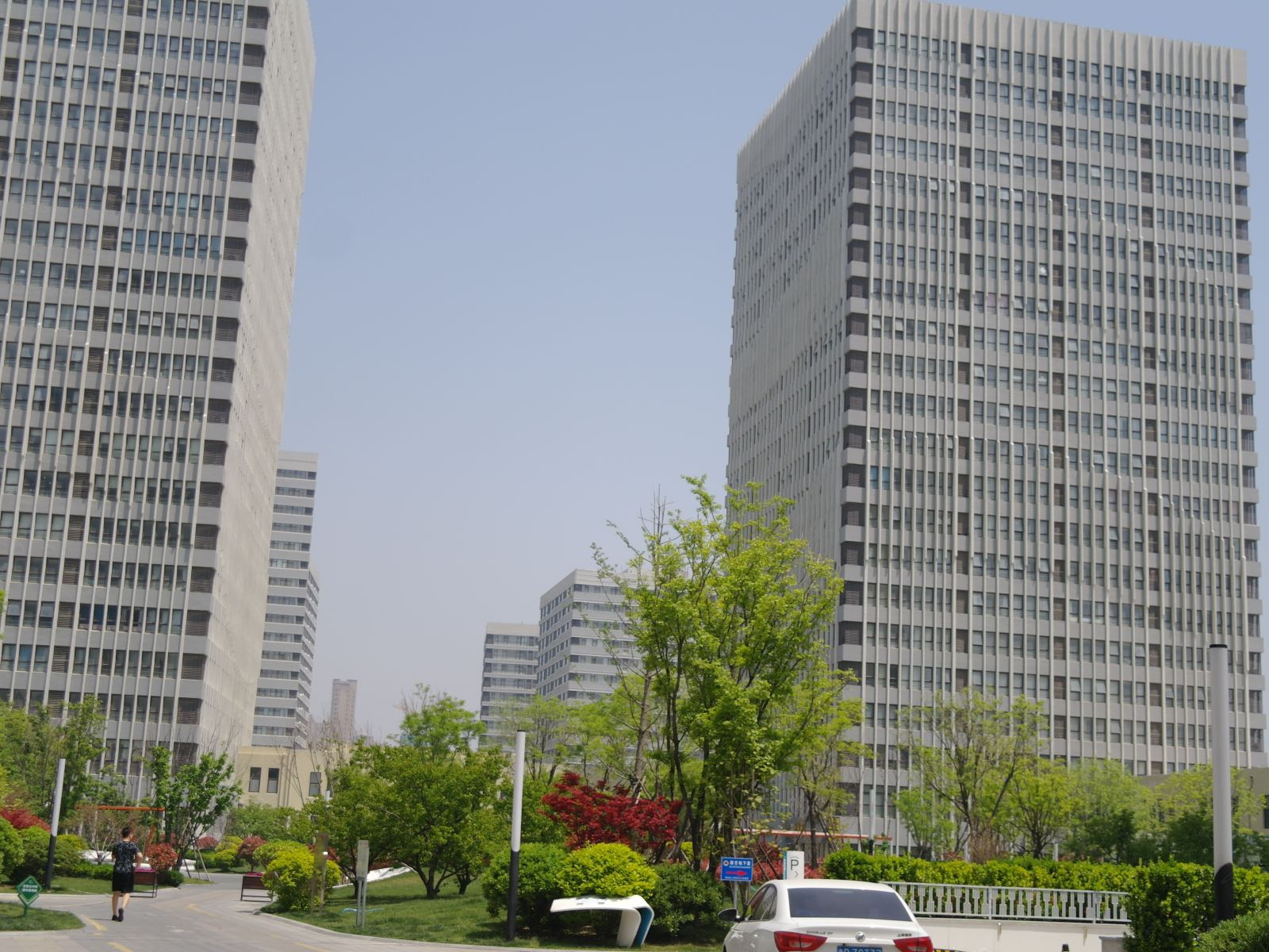 登途酒店(青岛万达影都店)